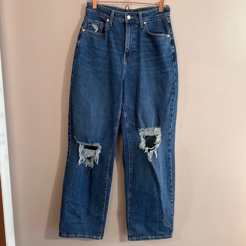 Wild Fable baggy jeans, high rise, distressed. Size 6 / 28.